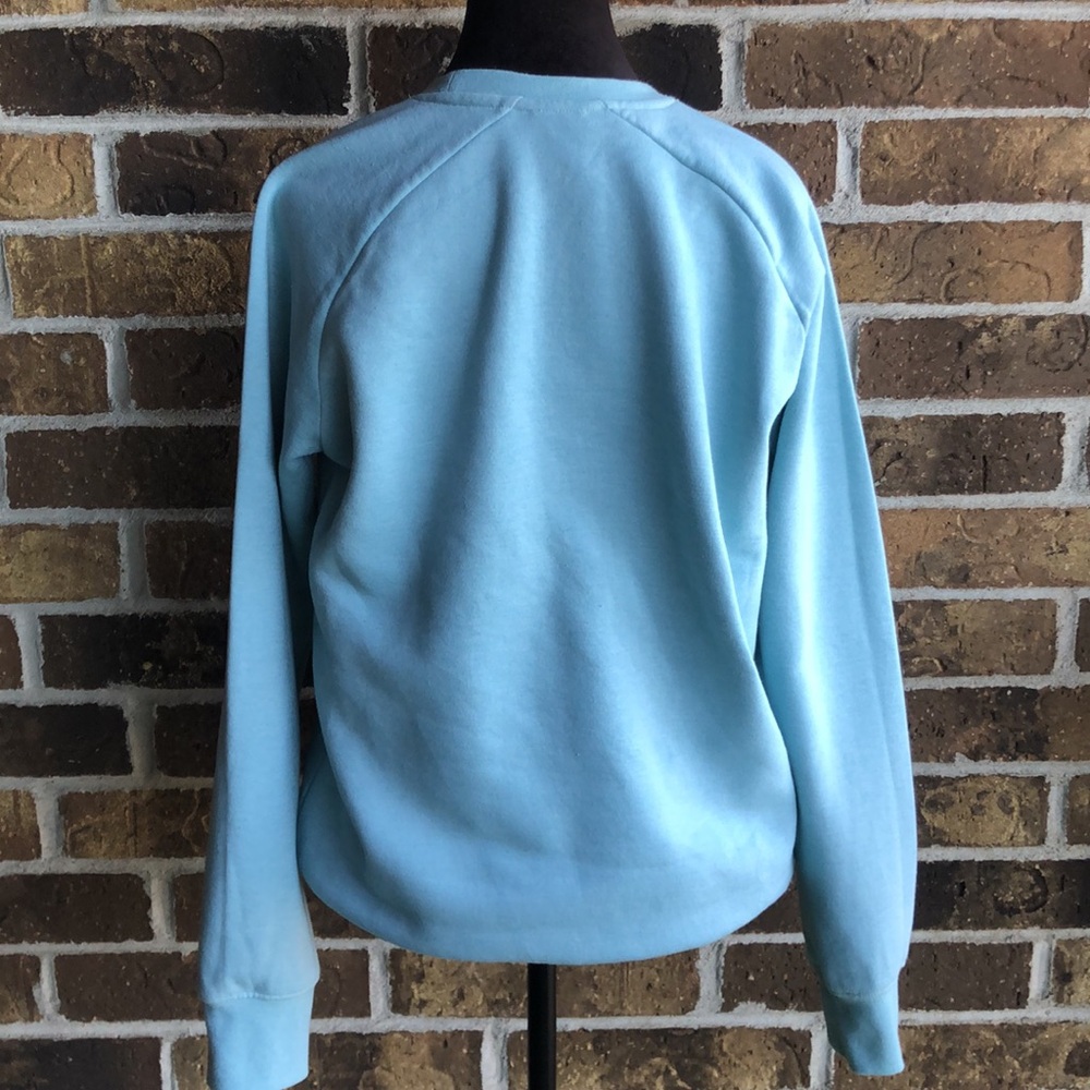 The North Face Heritage Patch Fleece Sweatshirt for Women - Picture 10 of 13
